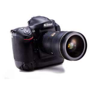 Nikon D4