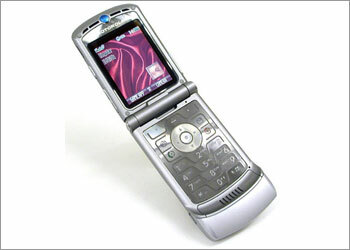 Motorola Razr, 2004