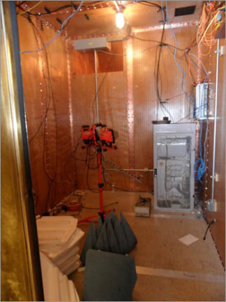 Sprint RF Test Chamber with Airlock