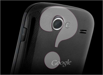 5-megapixel camera with LED flash, autofocus, and HD video recording