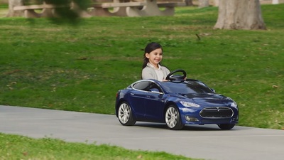 Radio Flyer Tesla Model S for Kids