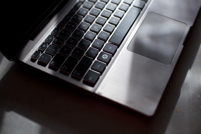 120124_SAMSUNG_LAPTOP_014edit