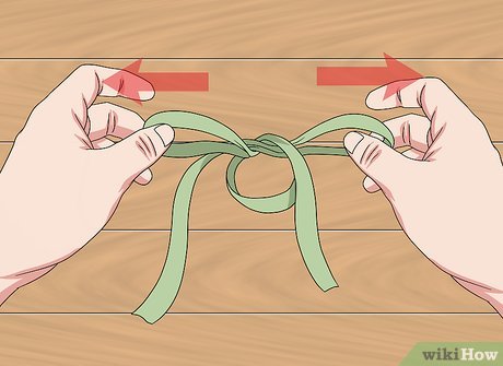Image titled Make a Bow with Wired Ribbon Step 4