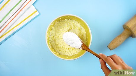 Image titled Thicken Frosting Step 22