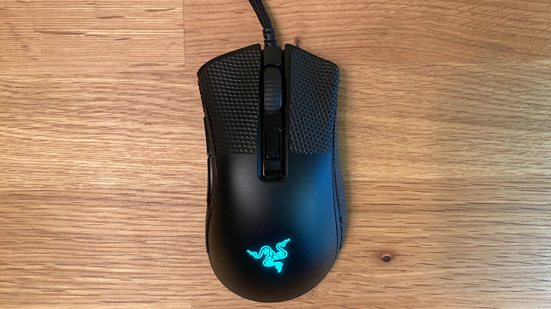 Razer DeathAdder V2 Mini top down