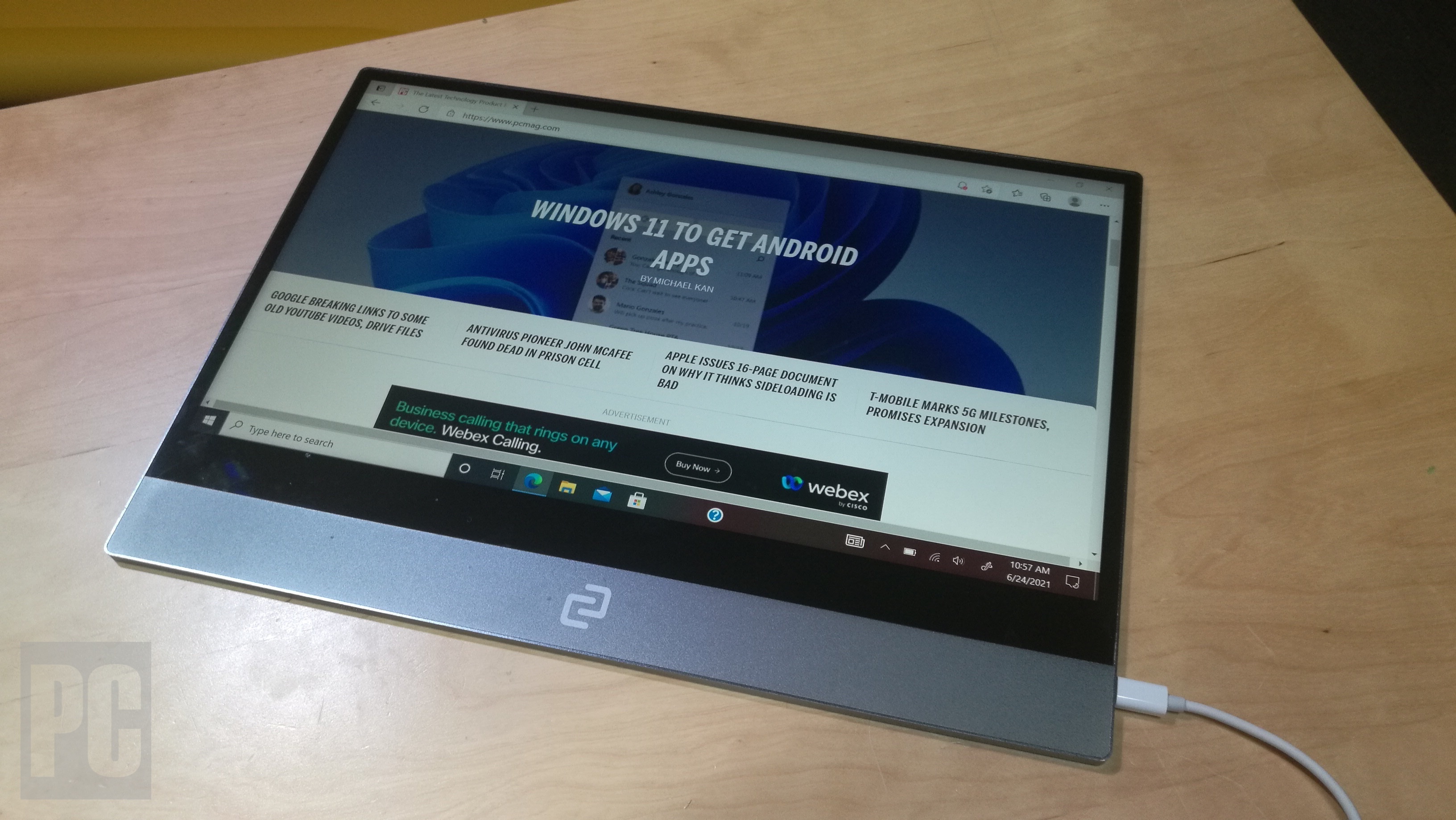 espresso Display (15-inch) front