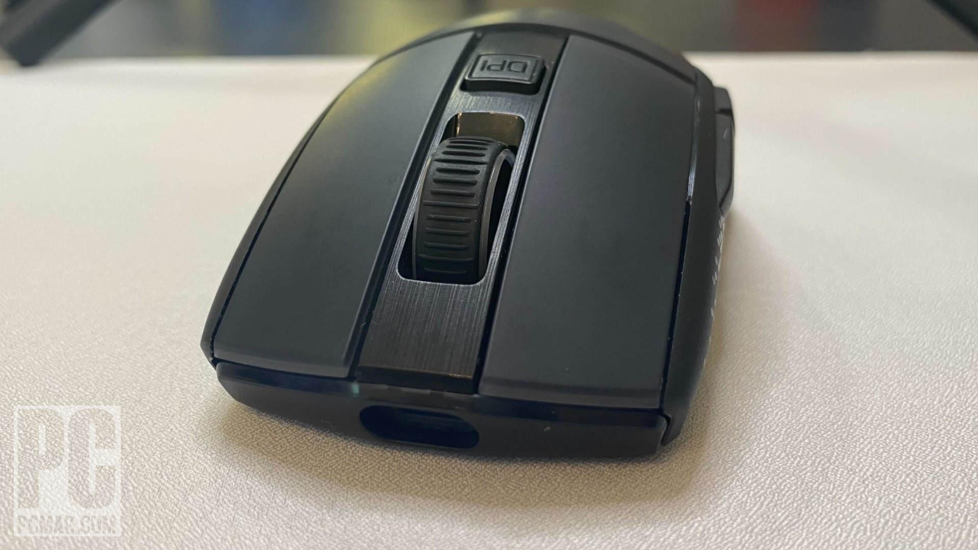 Roccat Burst Pro Air mouse