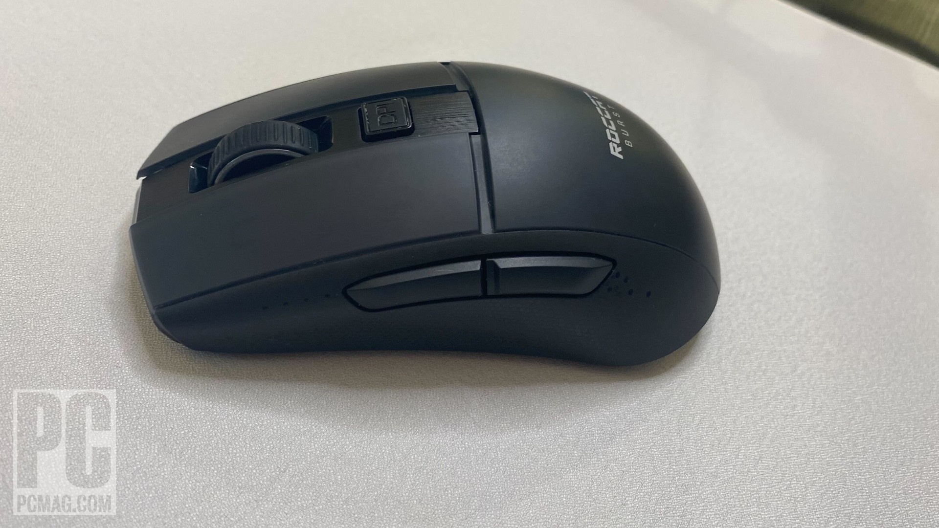 Roccat Burst Pro Air mouse