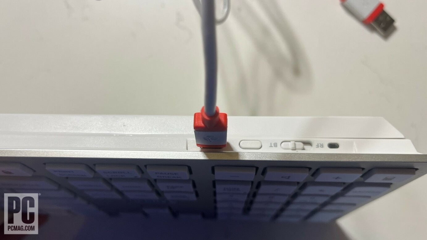 Top of Cherry DW 9100 Slim keyboard