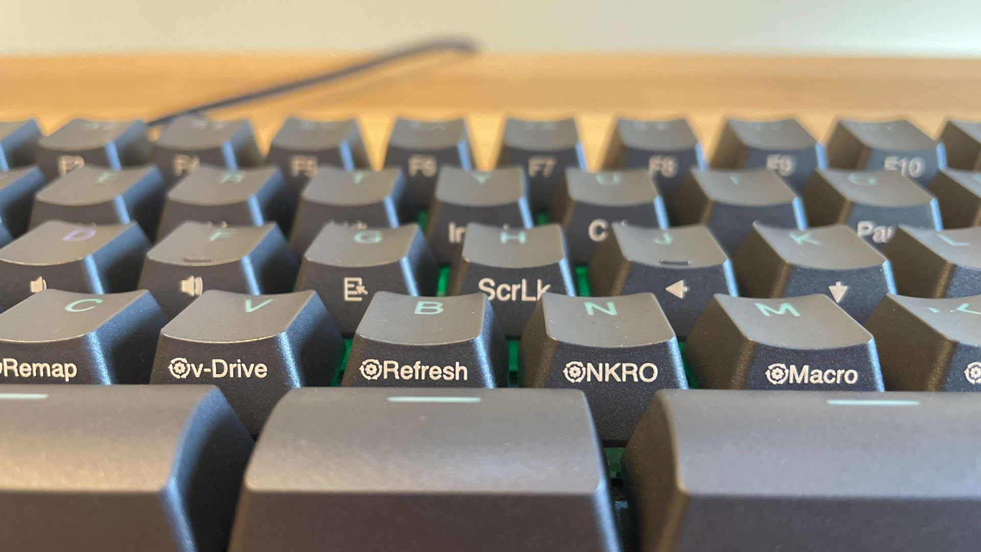 Kinesis TKO Gaming Keyboard sidecaps