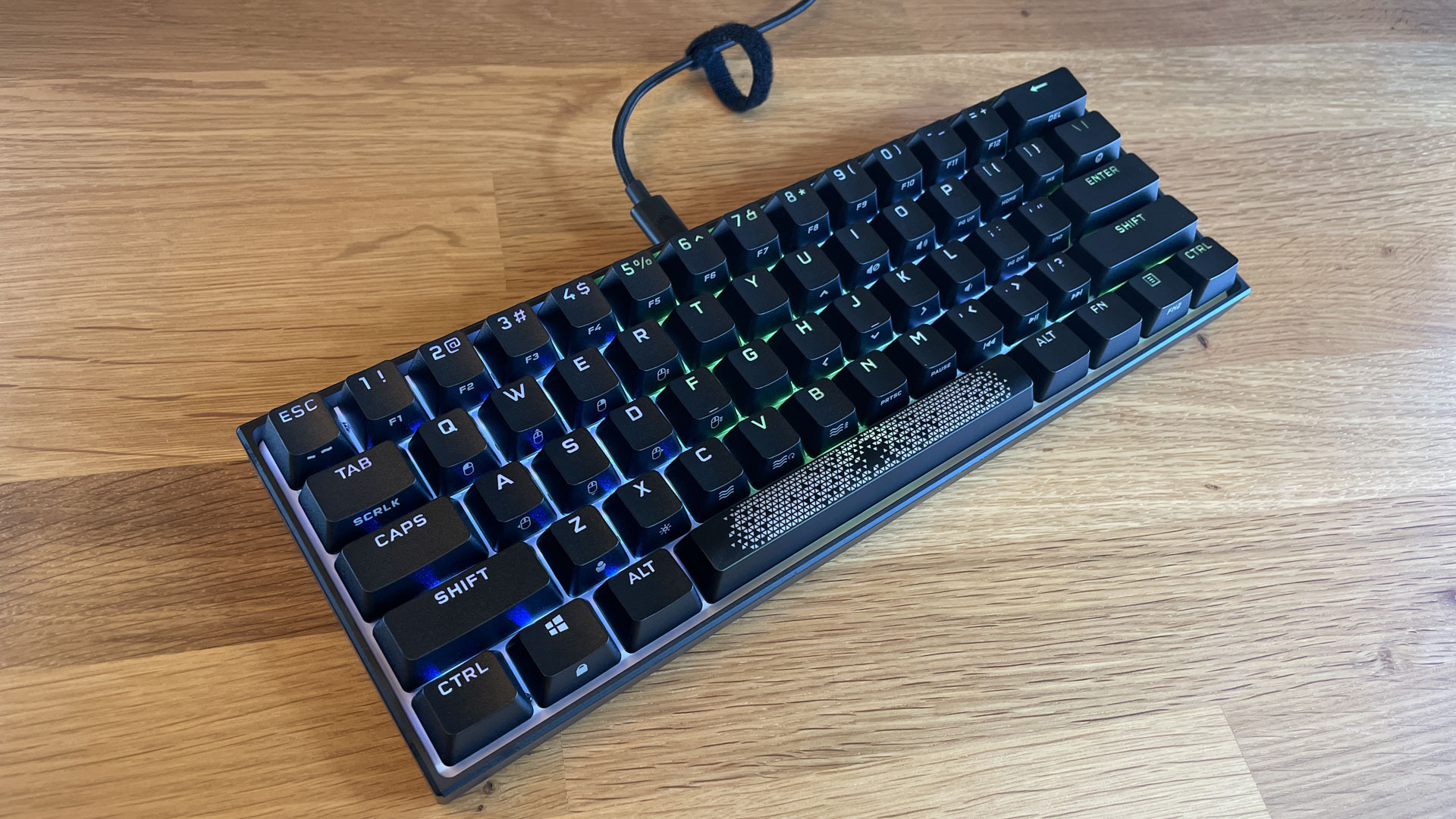 Corsair K65 RGB Mini