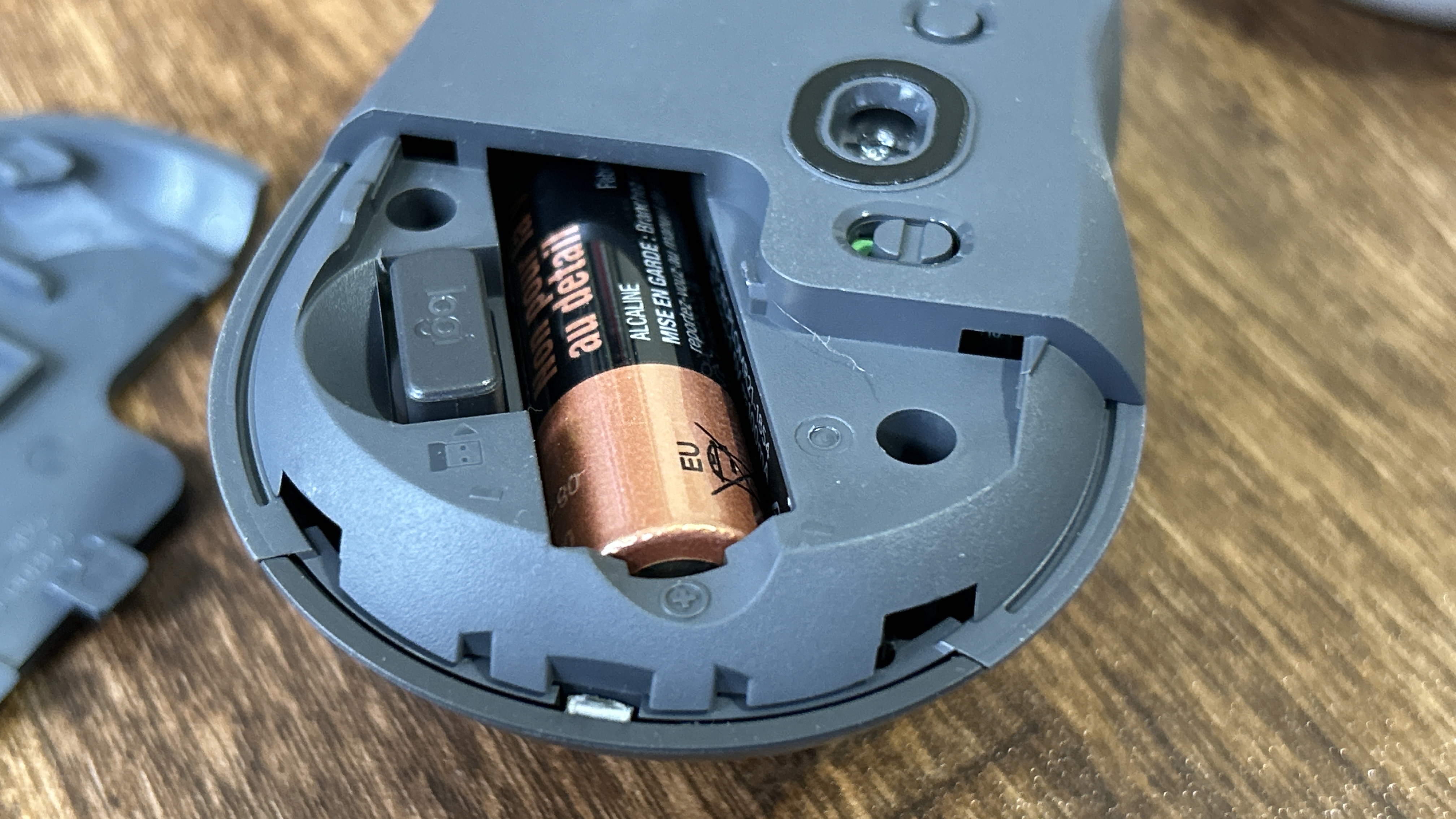 Logitech Signature M650 battery