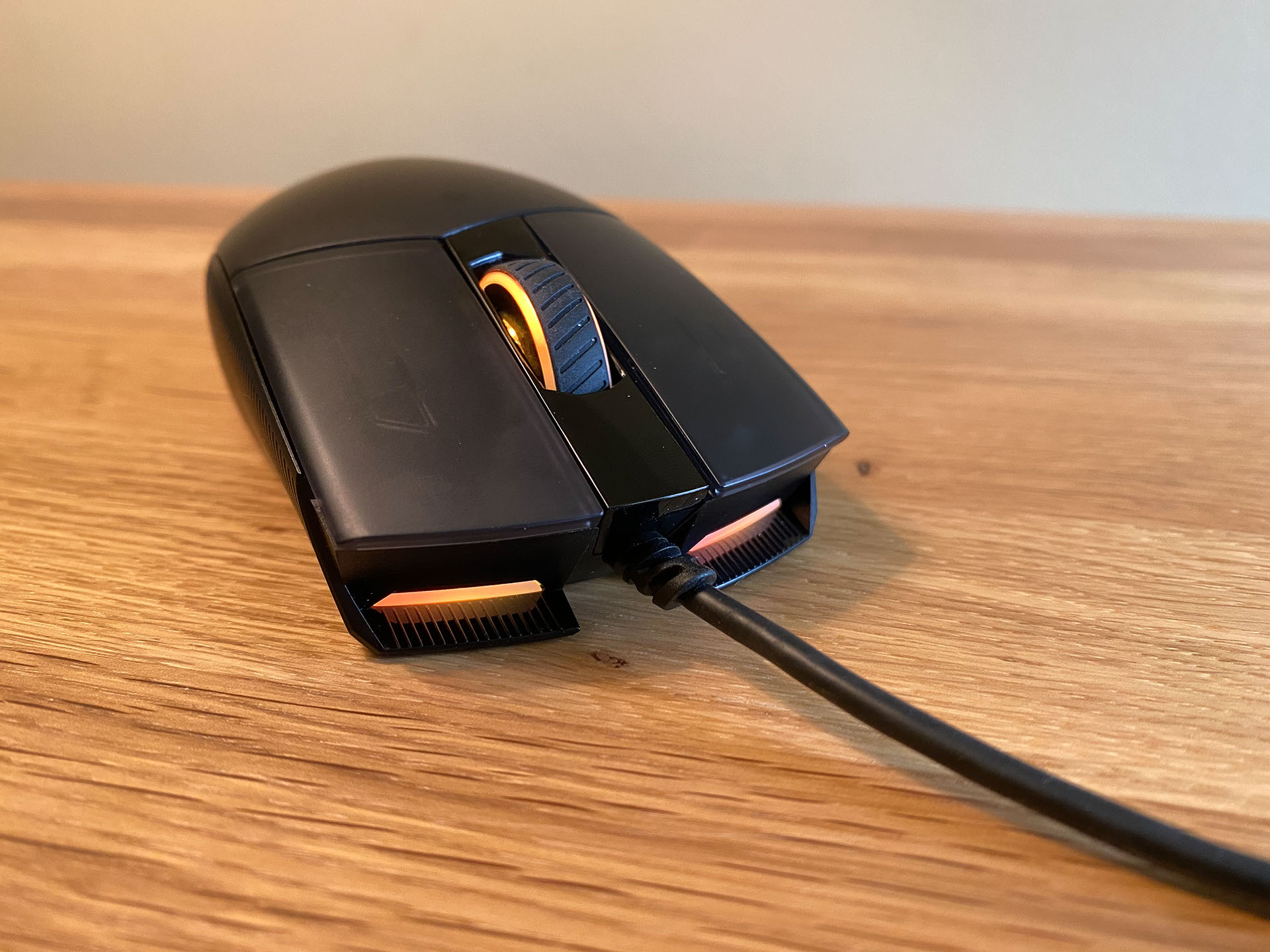Asus ROG Strix Impact II Gaming Mouse front
