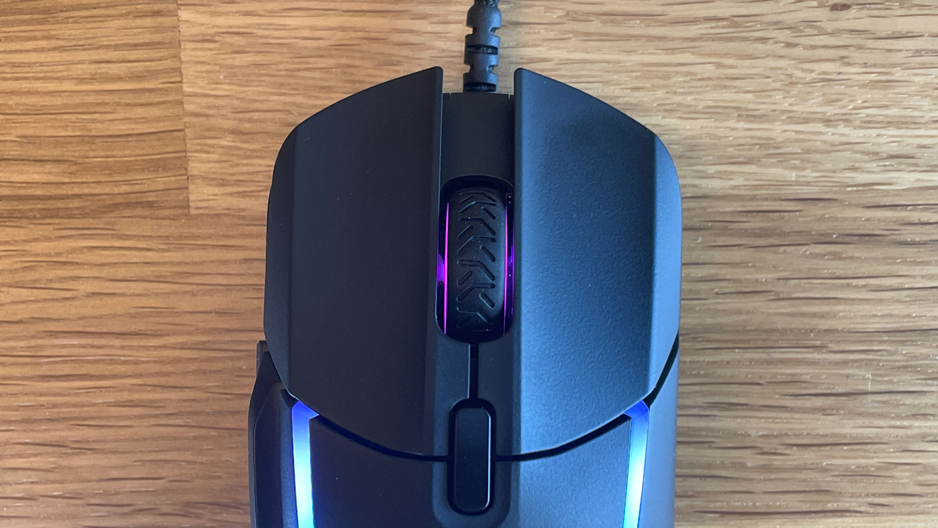 Steelseries Rival 5 Gaming Mouse top buttons
