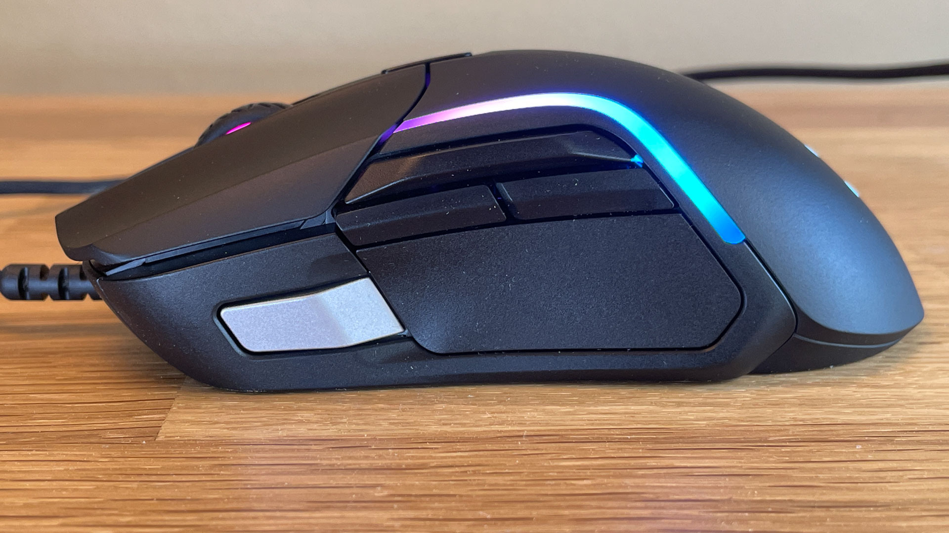 Steelseries Rival 5 Gaming Mouse side buttons