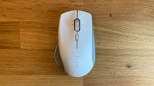 Razer Pro Click Wireless Mouse Image