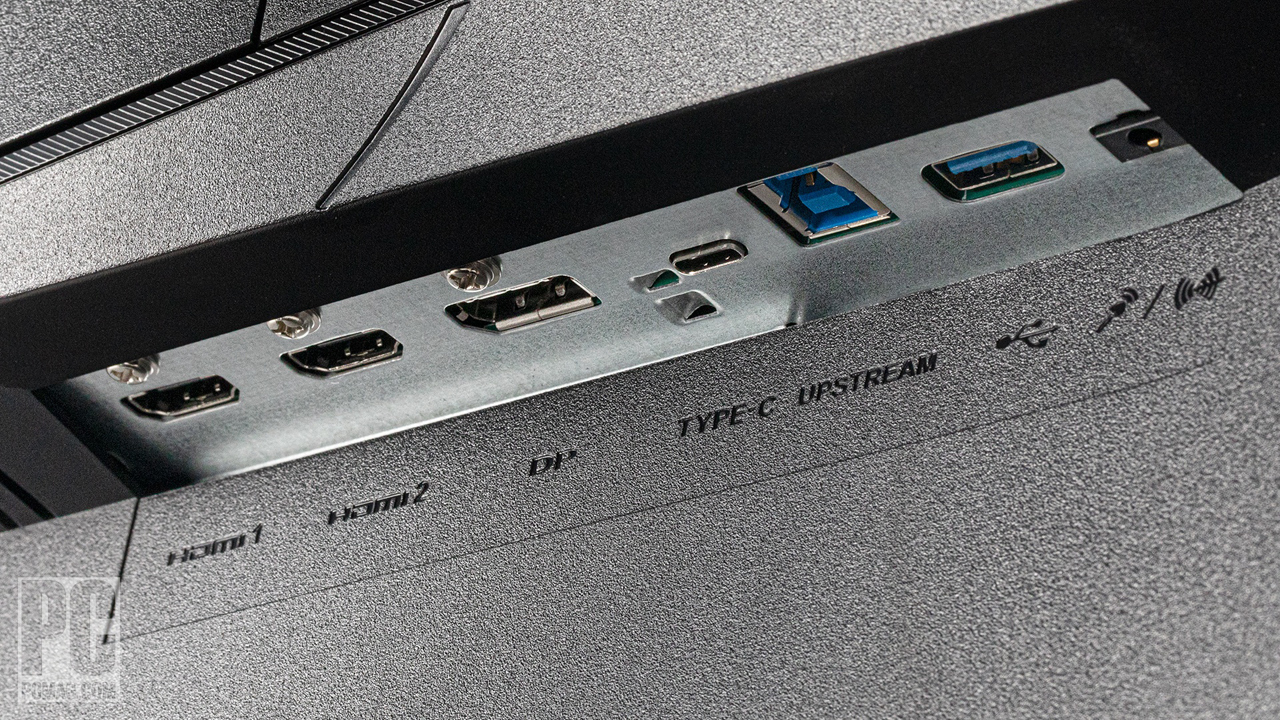 MSI Summit MS321UP ports