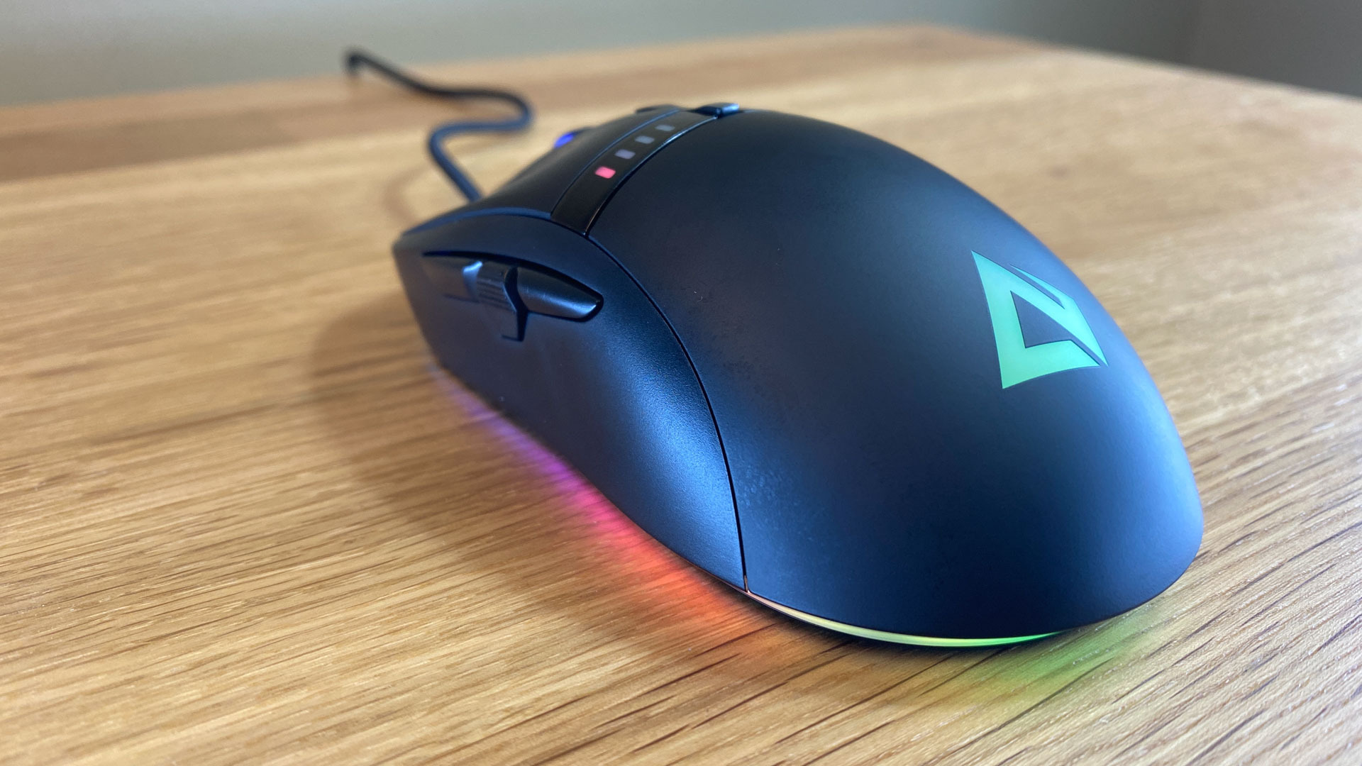 Aukey Knight Gaming Mouse base angle left