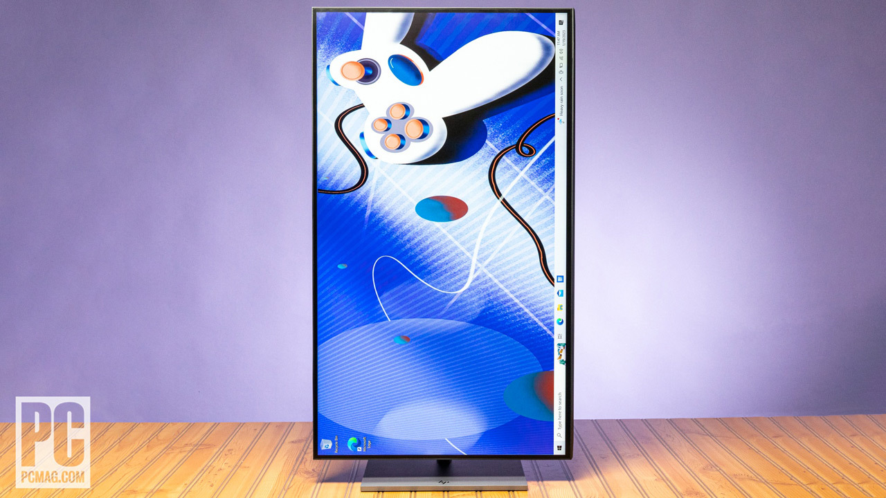 HP Z32k G3 USB-C Display: Portrait Pivot