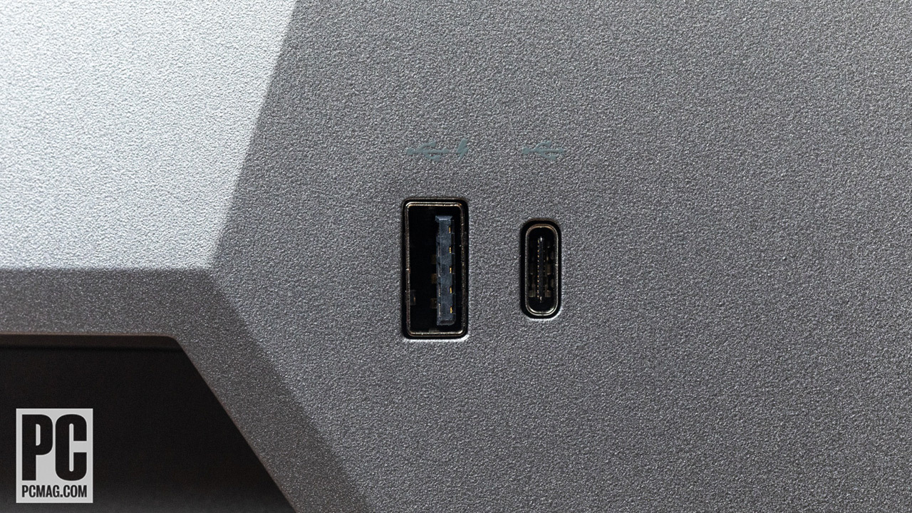 HP Z32k G3 USB-C Display: Side Ports