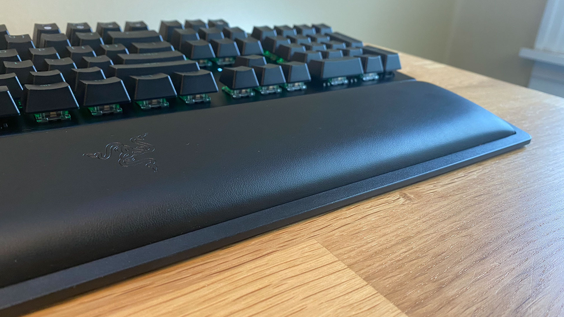BlackWidow V3 Pro wrist rest