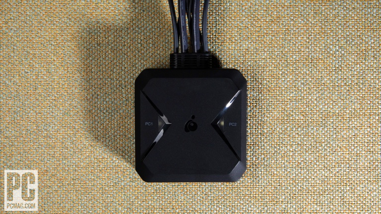 IOGear 2-Port 4K KVM Switch Image