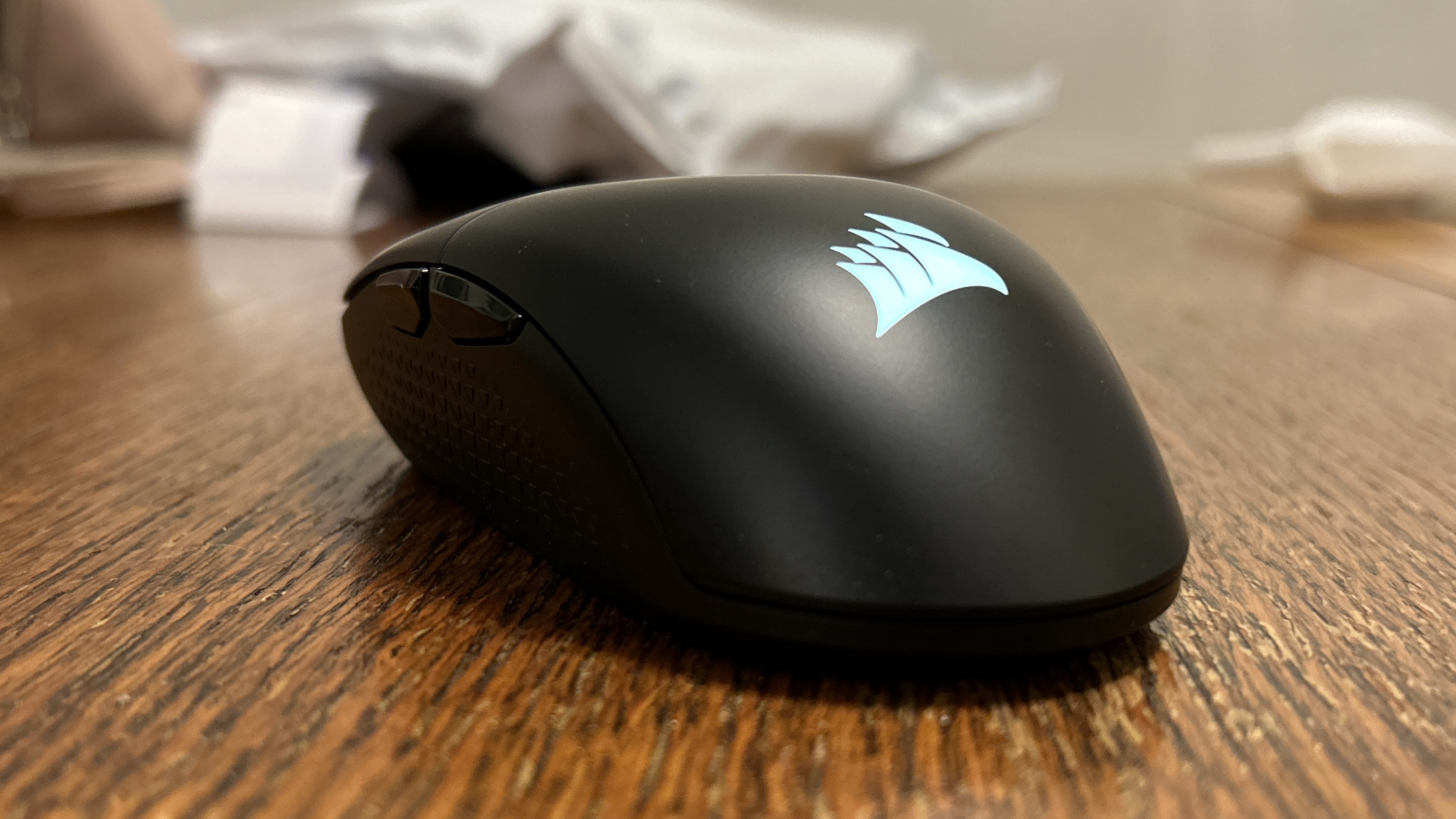 Corsair Katar Elite Wireless gaming mouse side buttons