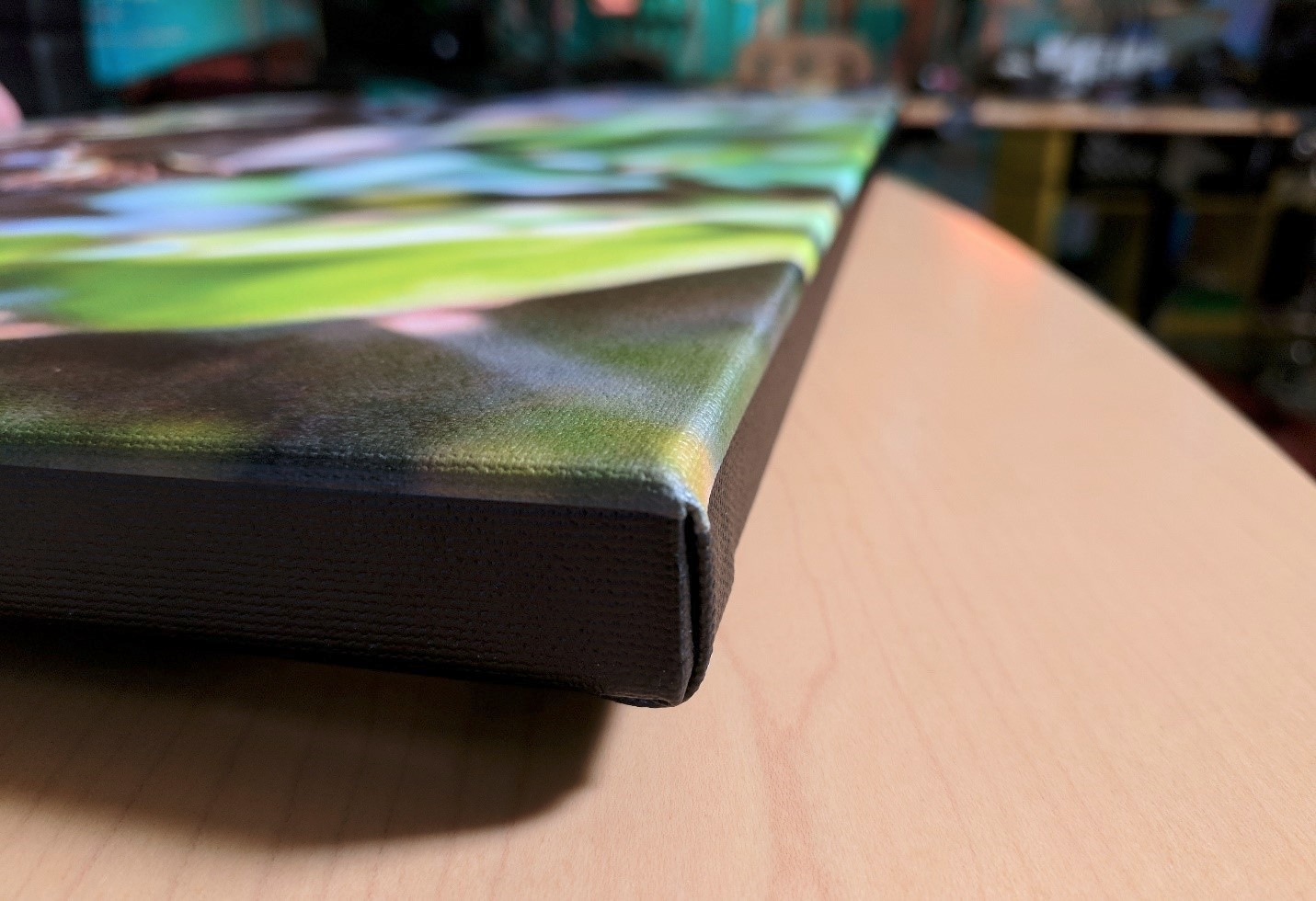 Edge wrapping of canvas print