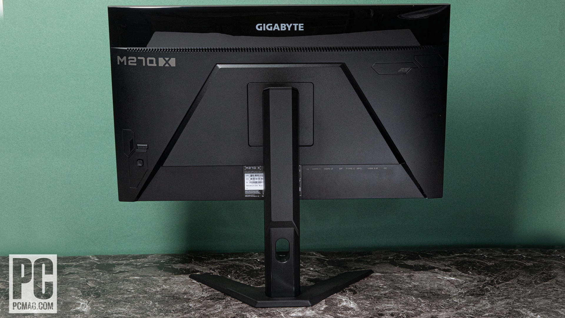 Gigabyte M27Q X backside