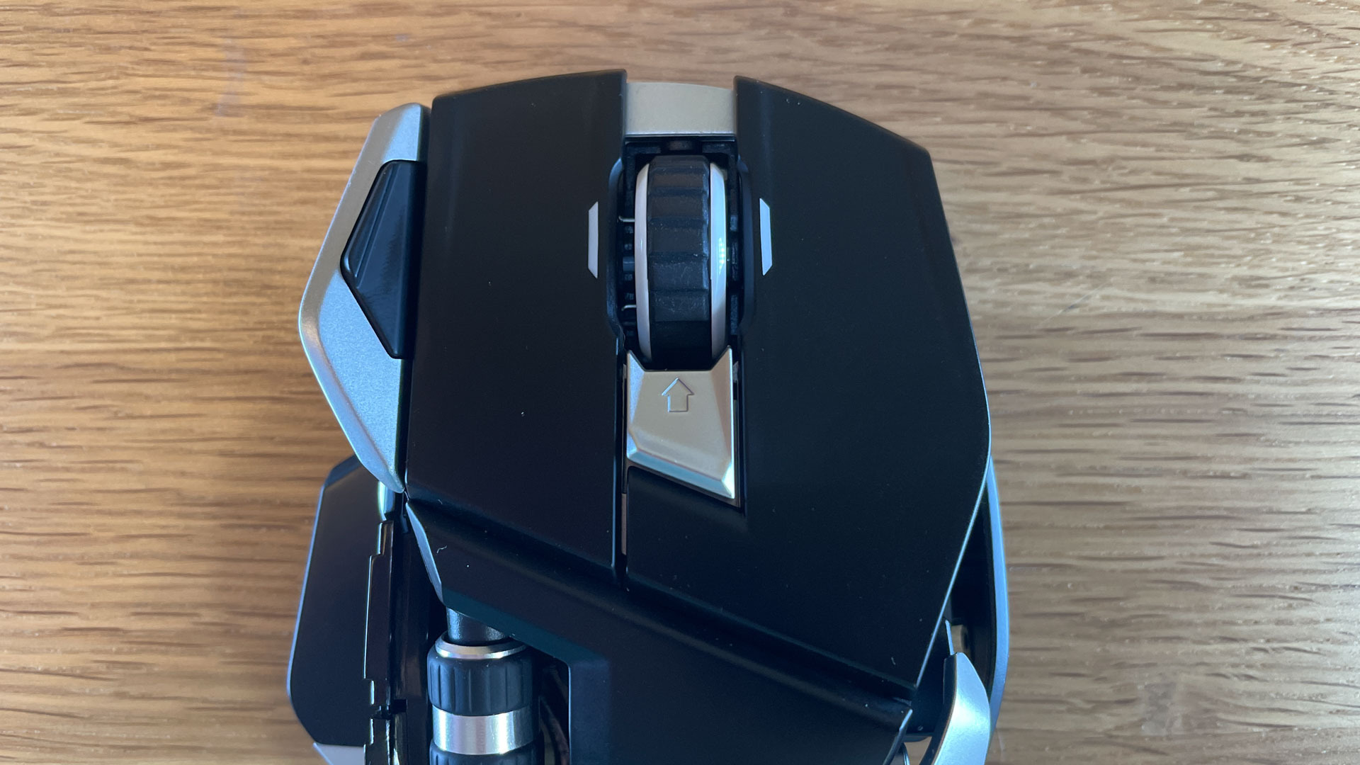 Mad Catz R.A.T. DWS Wireless Gaming Mouse top buttons