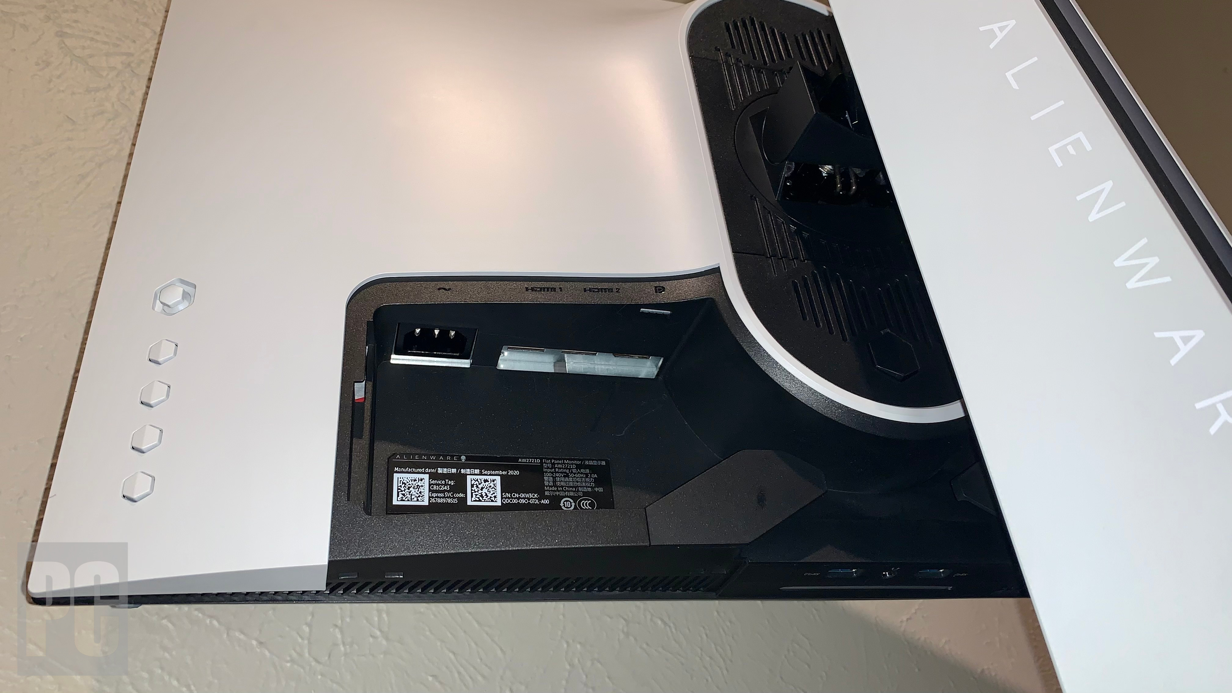 Alienware AW2721D ports