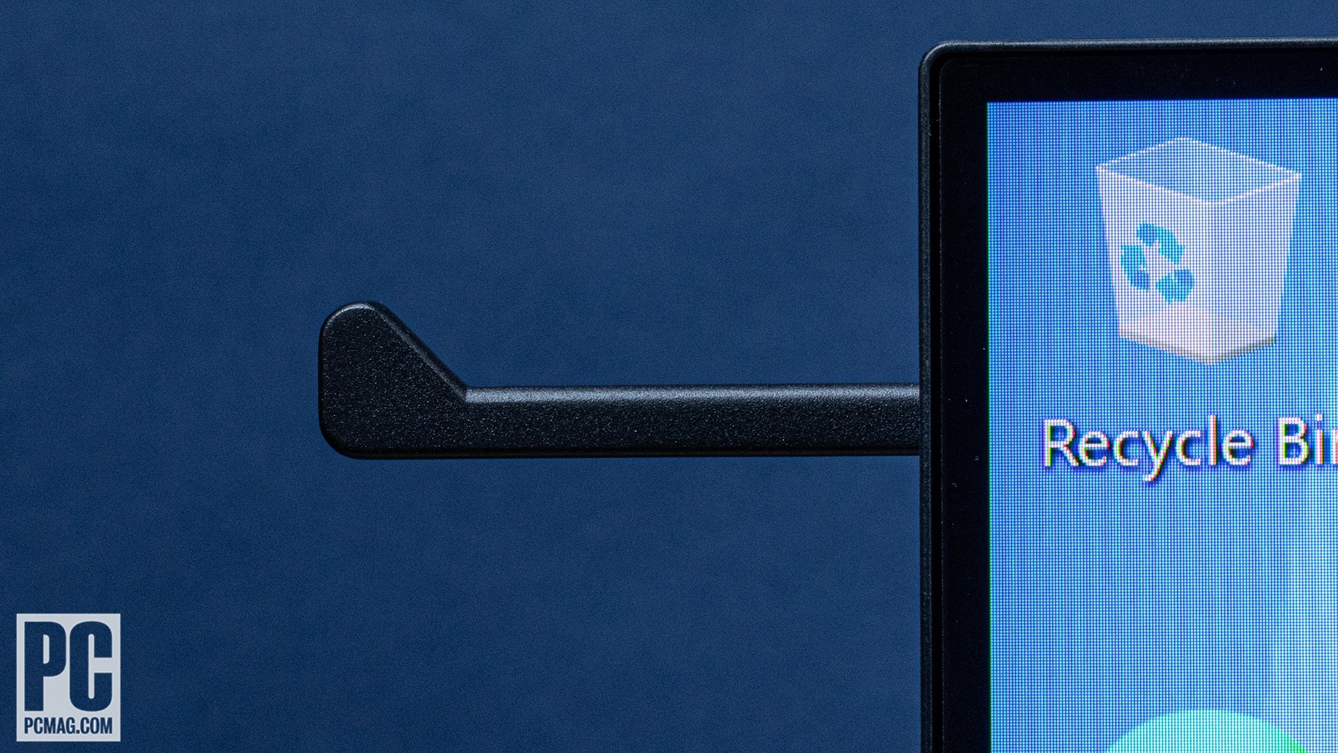 Alienware 500Hz Gaming Monitor (AW2524H) headphones hanger