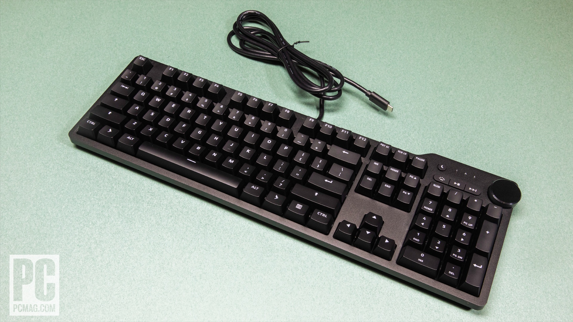 Das Keyboard 6 Professional and USB-C cable