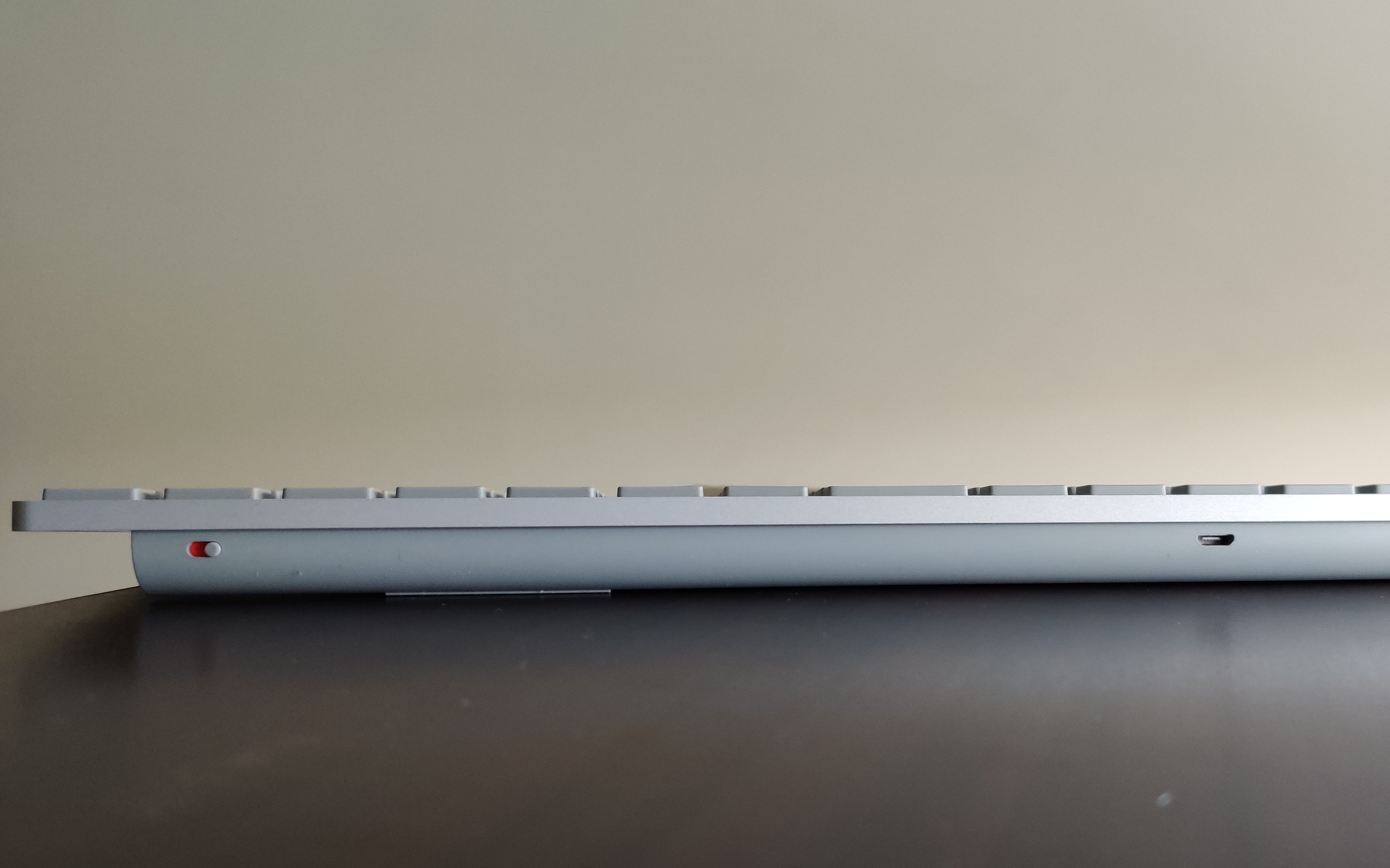 Microsoft Modern Keyboard with Fingerprint ID