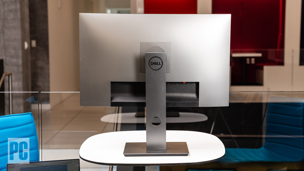 Dell UltraSharp 27 4K PremierColor (UP2720Q) rear view
