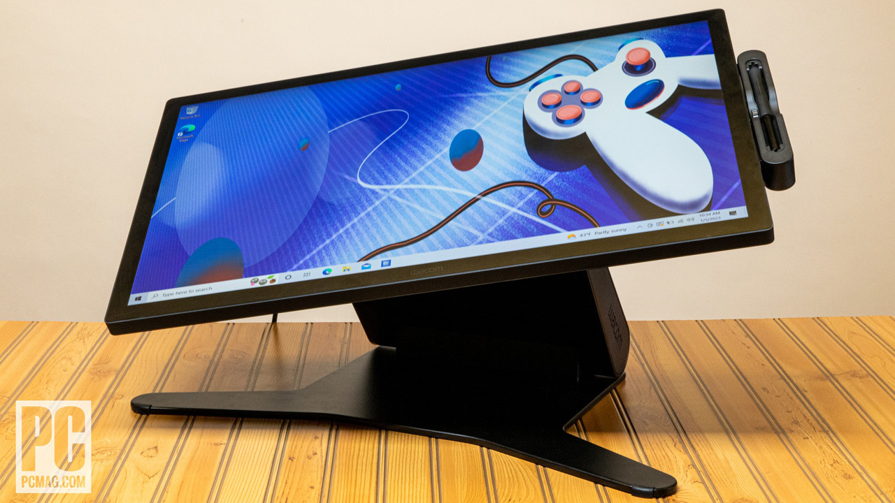 Wacom Cintiq Pro 27 with Optional Stand