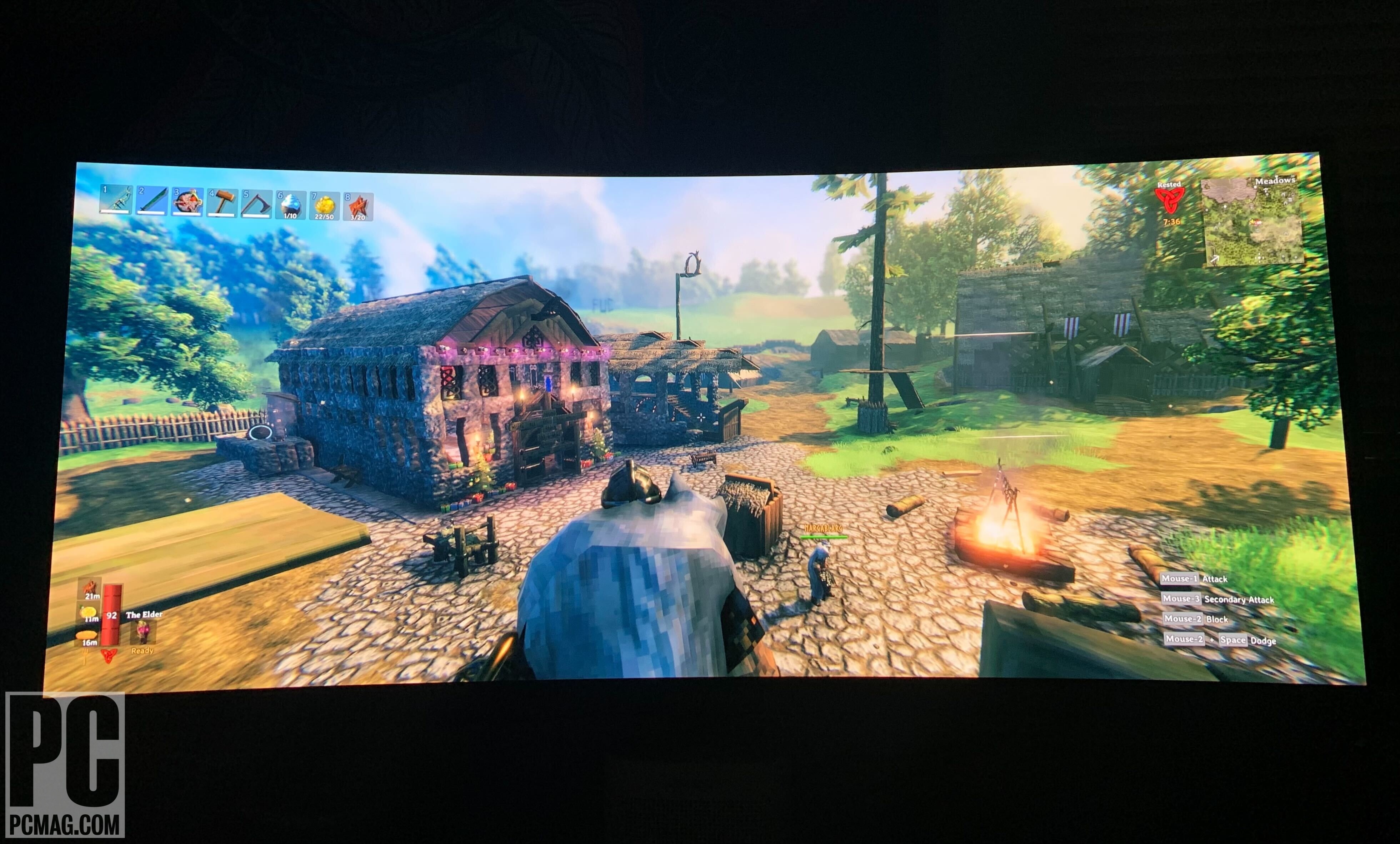 Alienware 34 QD-OLED Valheim