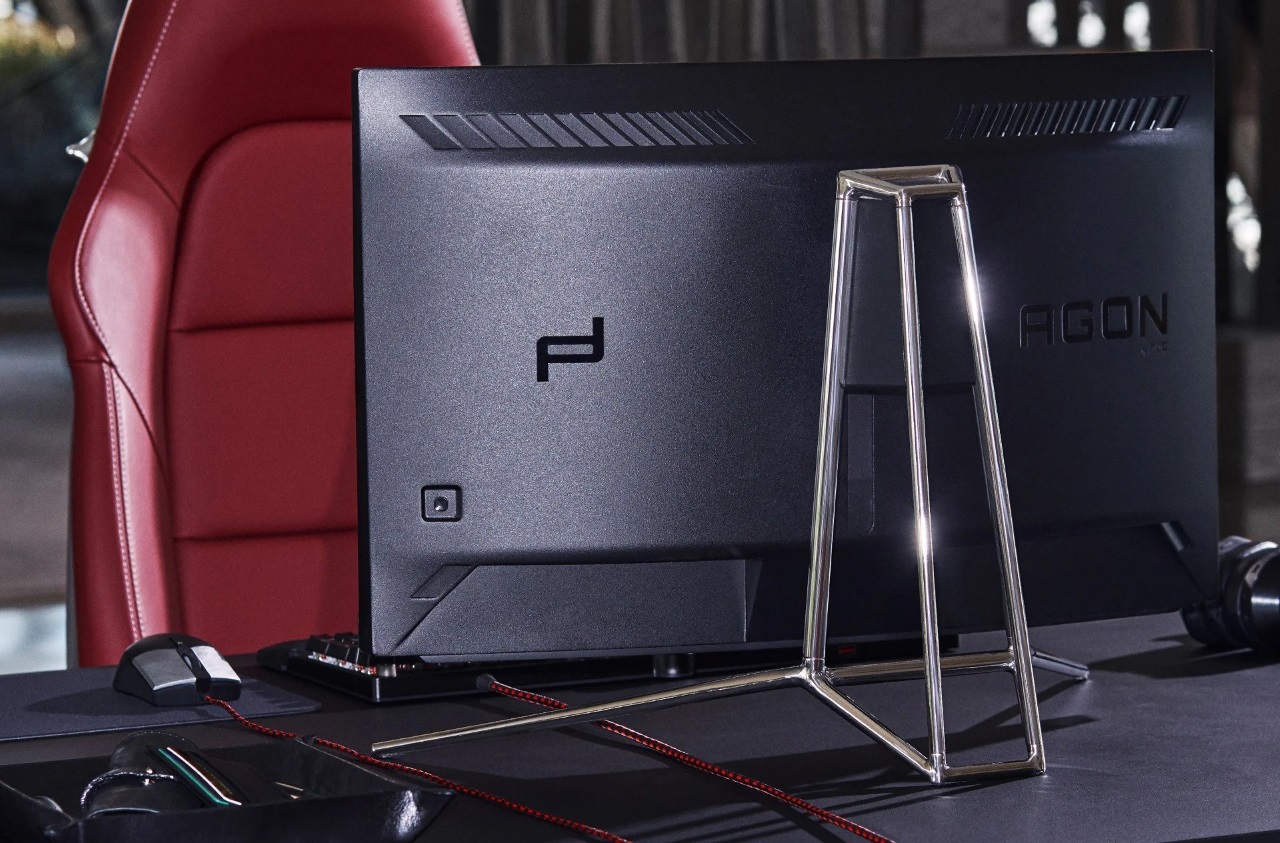 Porsche Design Agon by AOC PD27 rear view