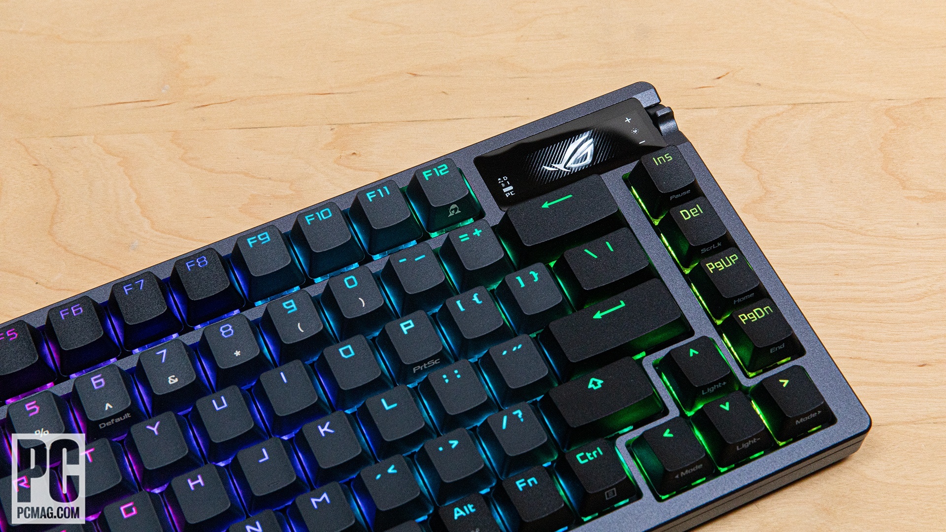Asus ROG Azoth keyboard