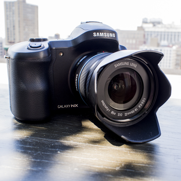 Samsung Sets Pricing for Galaxy NX Camera