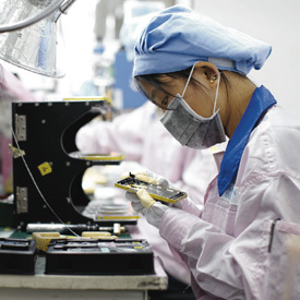 Apple Cuts Ties With Chinese Supplier Over Underage Labor