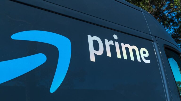 5 Ways to Avoid Paying $139 for Amazon Prime