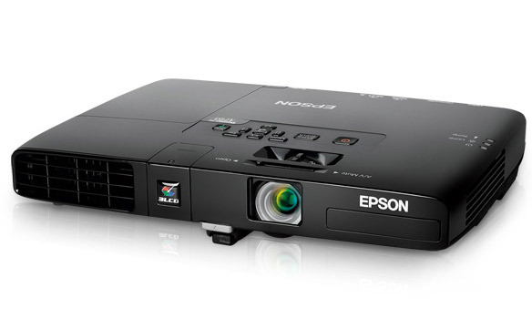 Epson PowerLite 1751 XGA 3LCD Projector Review