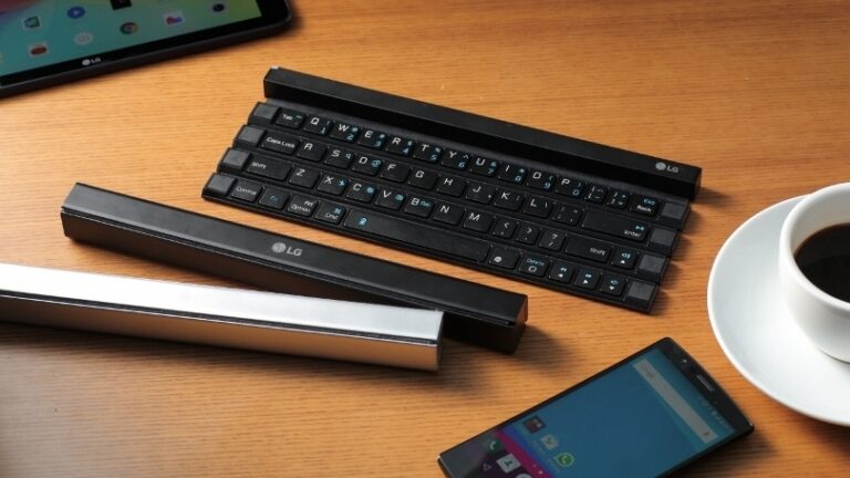 Hands On With LG’s Rolly Keyboard and G Pad II 10.1