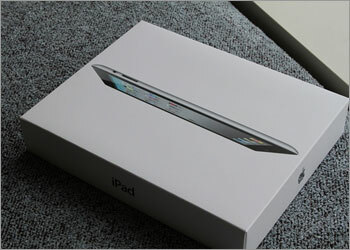 The Apple iPad 2 Gets Unboxed