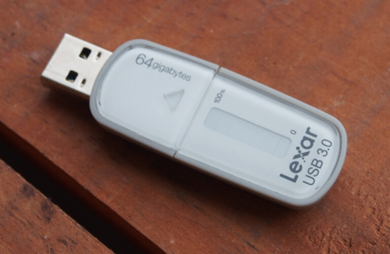 Lexar JumpDrive M10 Secure (64GB) Review