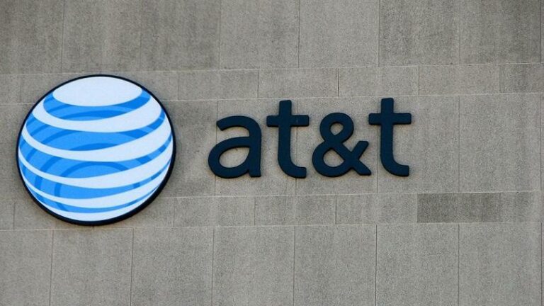 US Government Revives Effort to Stop AT&T-Time Warner Merger