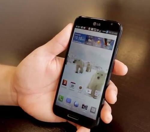 Hands On With the LG Optimus G Pro for AT&T