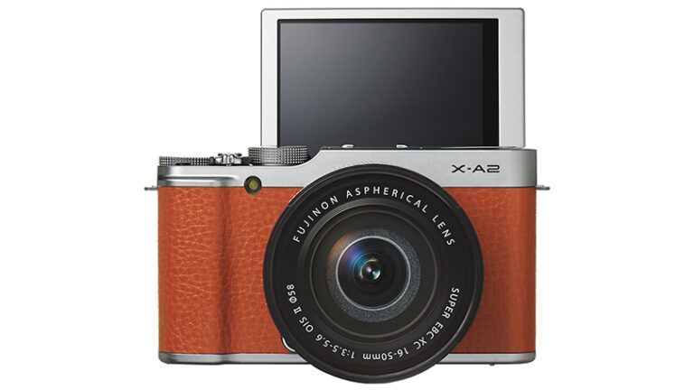 Fujifilm Announces X-A2 Mirrorless Camera, New Compacts