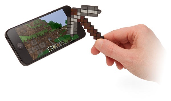 ThinkGeek Minecraft Pickaxe Touchscreen Stylus Review